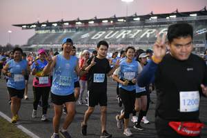 BIB: 51844, 53146, 2546
                            <button type="button" onclick="openModal(10462627)" class="btn btn-primary btn-sm float-right btn-popup" data-toggle="modal" data-target=".modal-high-quality">
                        <i class="fas fa-shopping-cart"></i> Add to Cart
                    </button>
                                            <button type="button" onclick="isThisMe(10462627, true)" class="btn btn-success btn-sm float-right btn-popup btn-isme hidden" data-toggle="tooltip" data-placement="bottom" title="นี่คือรูปของคุณใช่ไหม คลิกที่นี่เพื่อเอาเข้าอัลบั้ม">
                        <i class="fas fa-plus"></i> Add to album
                    </button>
                    <button type="button" onclick="isThisMe(10462627, false)" class="btn btn-warning btn-sm float-right btn-popup btn-isnotme hidden">
                        <i class="fas fa-ban"></i> Remove from album
                    </button>